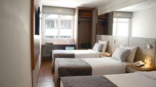 Hotel Atl�ntico Travel Copacabana