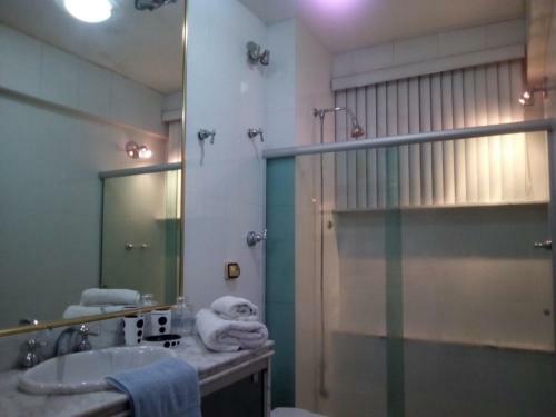 Apartamento Copacabana 3 Quartos Com Ar Cond Garagem A 2 Qds Da Praia