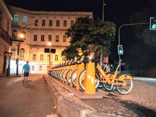 Apartamento Copacabana 3 Quartos Com Ar Cond Garagem A 2 Qds Da Praia