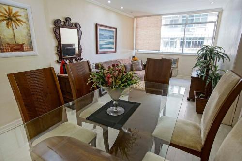Apartamento 3 Quartos No Leblon Ff702
