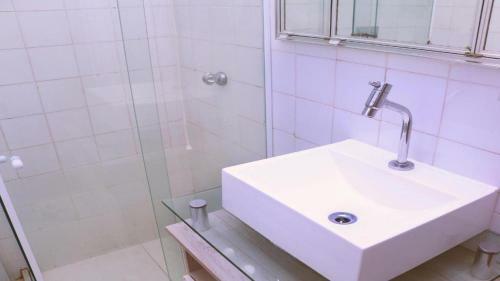 Apartamento Copacabana 4 Pessoas Pertinho Da Praia!