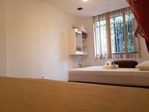 Quarto Privativo Em Condominio