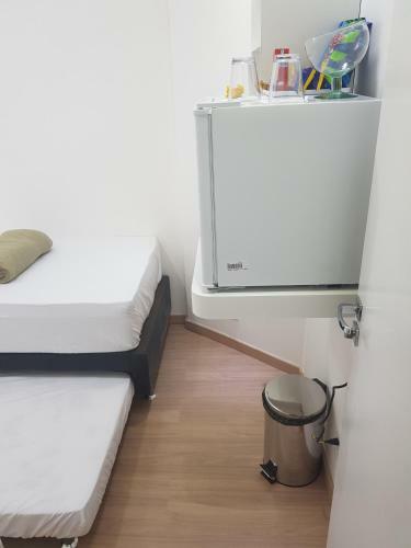 Quarto Privativo Em Condominio