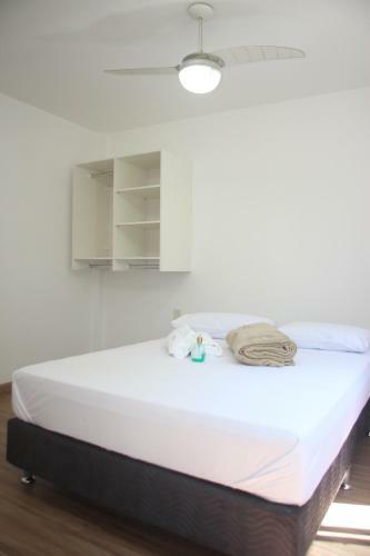 Quarto Privativo Em Condominio