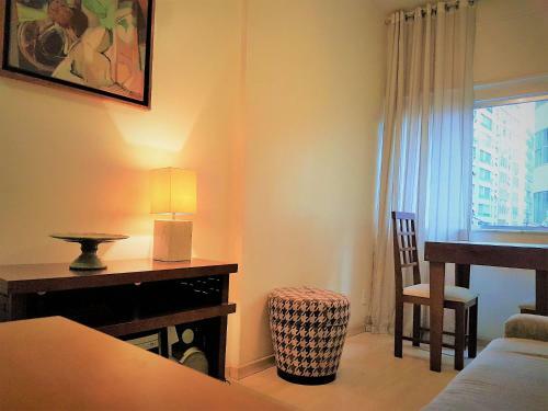 Apartamento Santa Clara de Copacabana, Pertinho Da Praia!