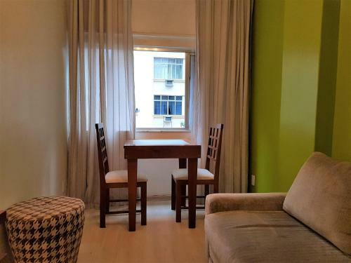Apartamento Santa Clara de Copacabana, Pertinho Da Praia!