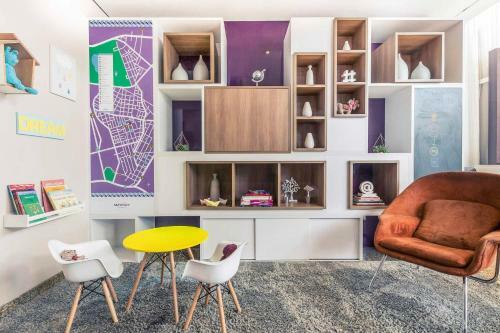 Hotel Su�te Luxo Com Cama King Size, Internet R�pida E Garagem Mercure Vl Olimpia