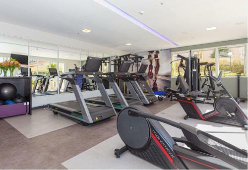 Hotel Su�te Luxo Com Cama King Size, Internet R�pida E Garagem Mercure Vl Olimpia