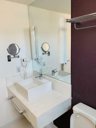 Hotel Su�te Luxo Com Cama King Size, Internet R�pida E Garagem Mercure Vl Olimpia
