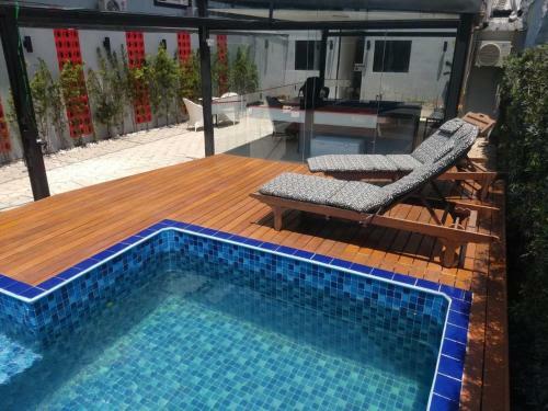 Hotel Su�te Jockey Jardins