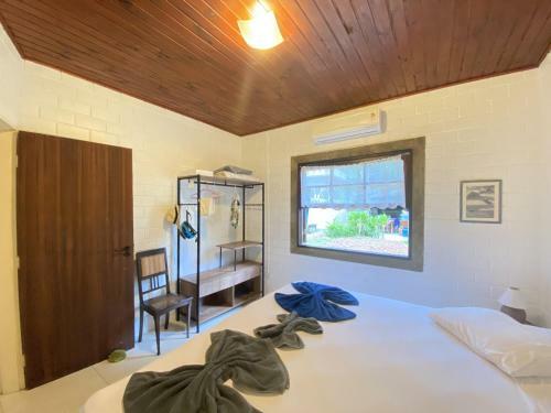 Casa Azal�ia A 300m Da Praia de Camburi