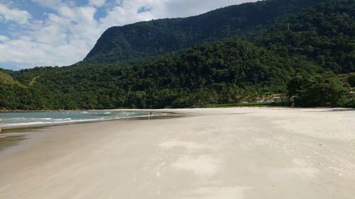 Guaec�, Casa Com Wi-fi E Lazer A 60 Metros Da Praia