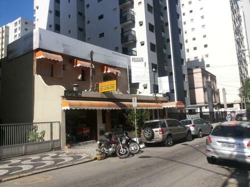 Hostal Hospedagem Adilson Praia. S�o Vicente Sp