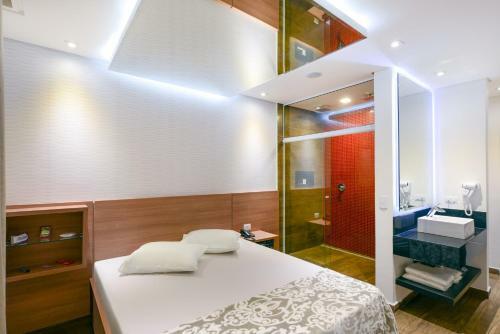 Hotel Luzes Motel