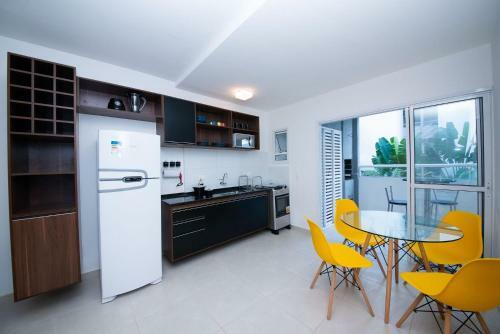 Apartamento Varanda Gourmet, Wifi E Piscinas Em Ubatuba