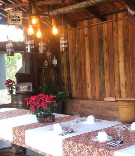 Hostal Chal�s Do Rancho Canastra