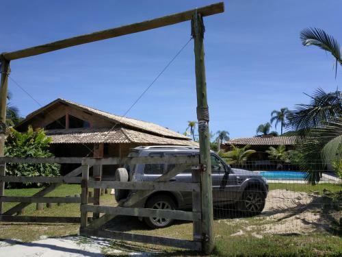 Casa de Campo Com Piscina Na Praia Em Mariscal-sc - Um Ref�gio