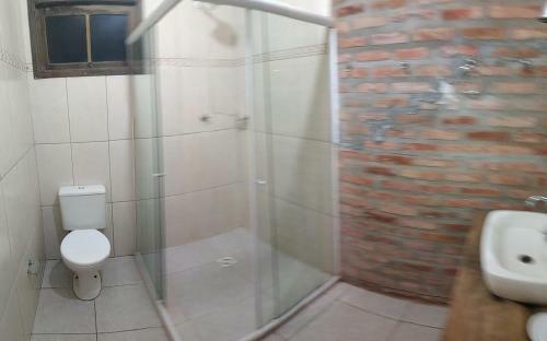 Casa de Campo Com Piscina Na Praia Em Mariscal-sc - Um Ref�gio