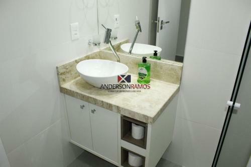 Apartamento 1005 Residencial Positano Apto 203 - Quatro Ilhas