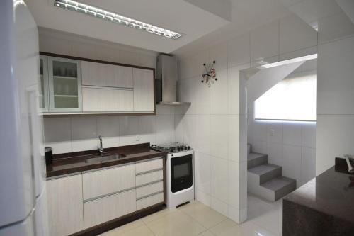 Apartamento L030 - Cobertura No Edif�cio Ilha Dos Corais 503