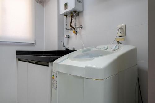 Apartamento L050 - Edif�cio Shangril� 102