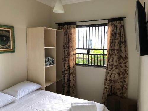 Dax Bombinhas Hostel