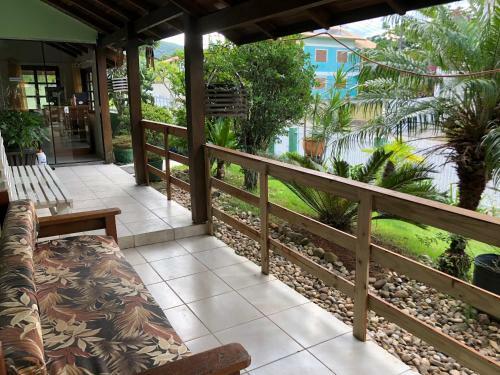 Dax Bombinhas Hostel