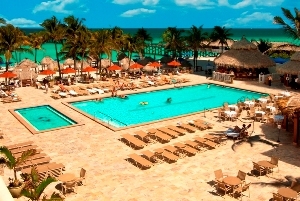 Hotel Newport Beachside Resort