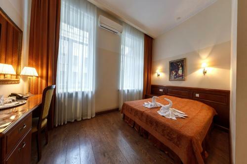 Dom Vyazemskoy Business Hotel