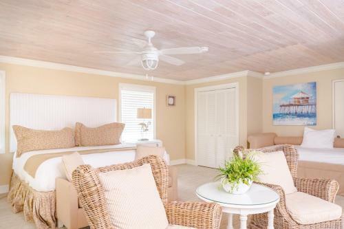 Hotel Romora Bay Resort & Marina