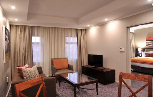Cresta Mahalapye Hotel