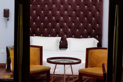 Staybridge Riverside Hotel & Spa