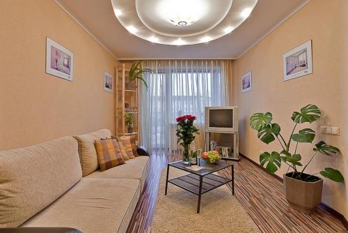 Apartament On Nezavisimosti 44, 46
