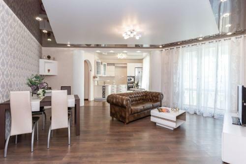 Apartland Griboedova