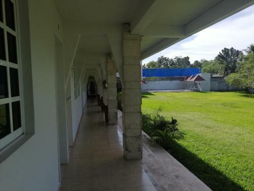 Hotel Tur�stica Laguna Encantada