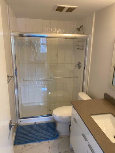 Hostal Entire 2 Bedroom Apartment Suit. Downtown Riverfront