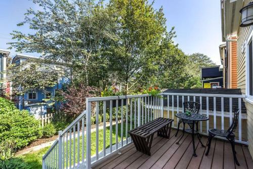 Downtown Hfx Heritage Home With Luxury Finishes