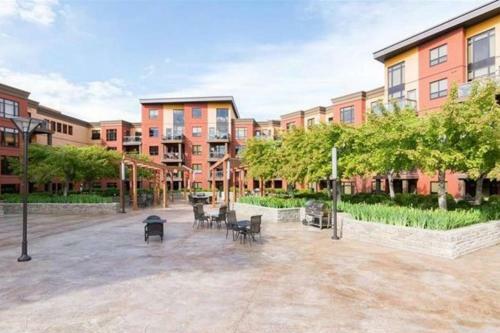 Easy Access Ground Floor Apartment #114