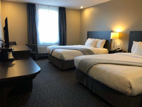 Hotel Villa Inn & Suites