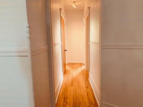 Apartments Near Montreal?s Metro Frontenac