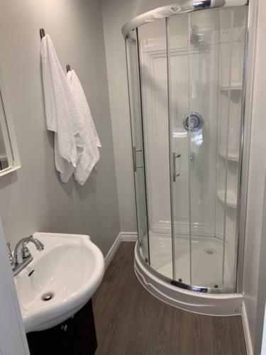 Bed & Breakfast Cozy Room-olympic Stadium Montreal Downtown #1