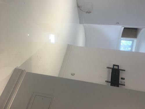 Hostal Room In Bb - Queen Studio Room Downtown Musees Montreal