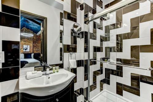 Hostal Room In Bb - Dr Penfield Standard Studio