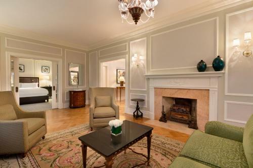 Hotel Fairmont Chateau Laurier Gold Experience