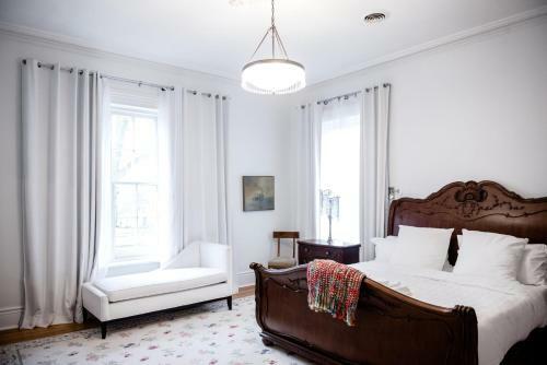 Hostal The Cape
