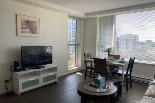 Apartamento Richmond Close Skytrain 2br By D&c