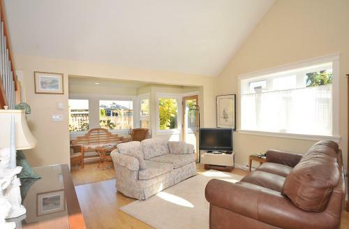 Heron View Cottage
