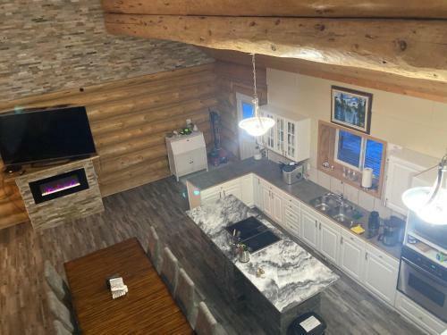 Cougar Mountain Cabin Rentals