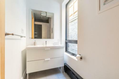 Apartamento Charming House On Queen West