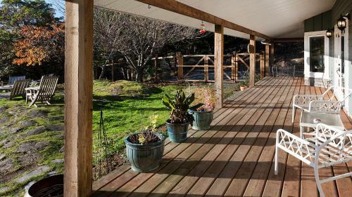 Kaliana Sanctuary With Stunning Views